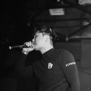 明星浮梦女明星图片
